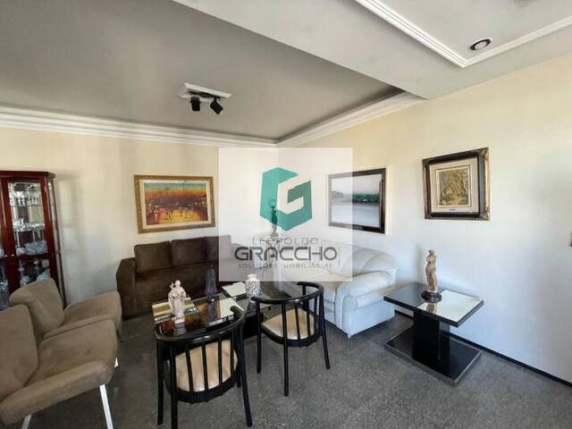 Apartamento para Venda em Fortaleza - 5