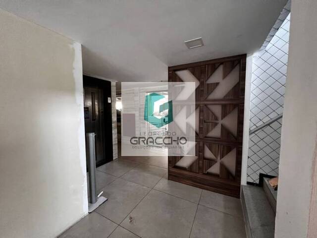 Apartamento para Venda em Fortaleza - 3